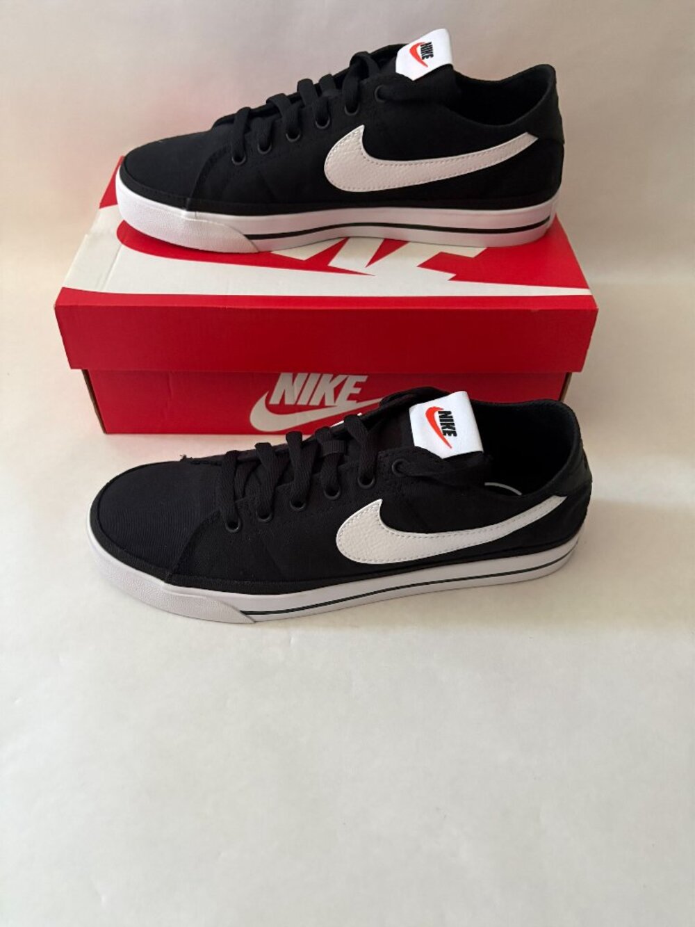 NIB Nike Women's Court Legacy Black/White Canvas Sneakers Size 9